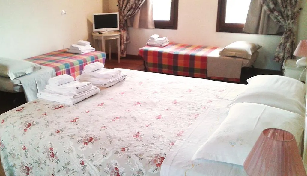 *** Bed & Breakfast B&B 